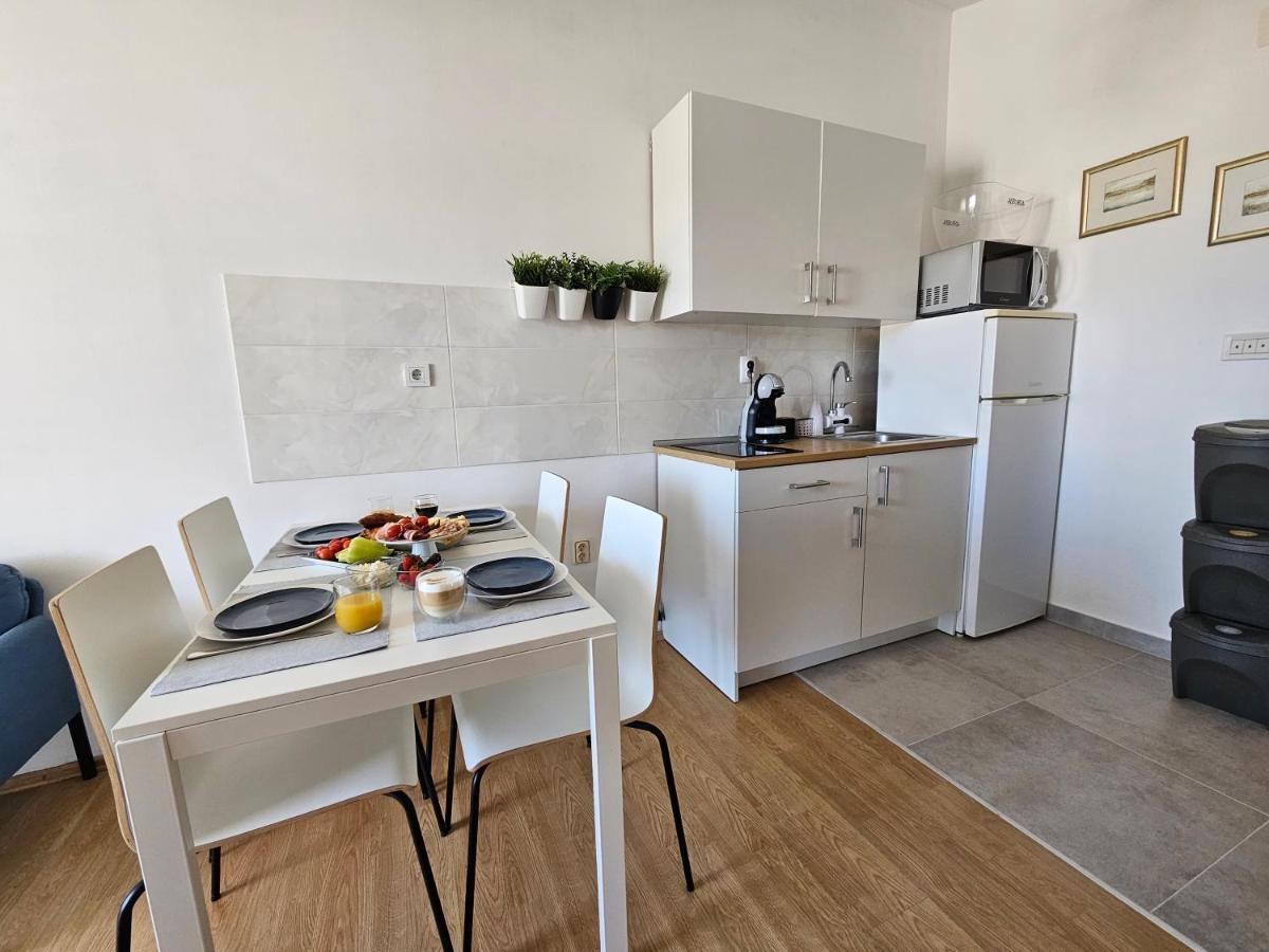 Studio Apartment Pegy فير المظهر الخارجي الصورة
